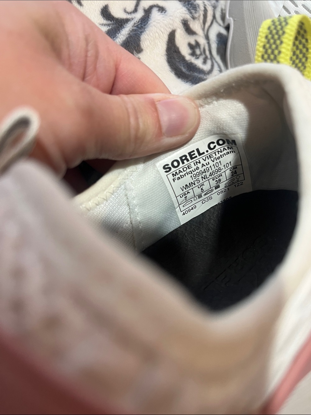 Sorel Sneakers Tennis Shoes - Picture 7 of 7